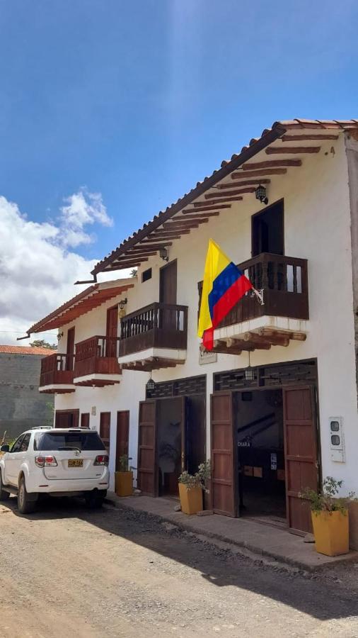 Casona Chara Hotell Barichara Exteriör bild
