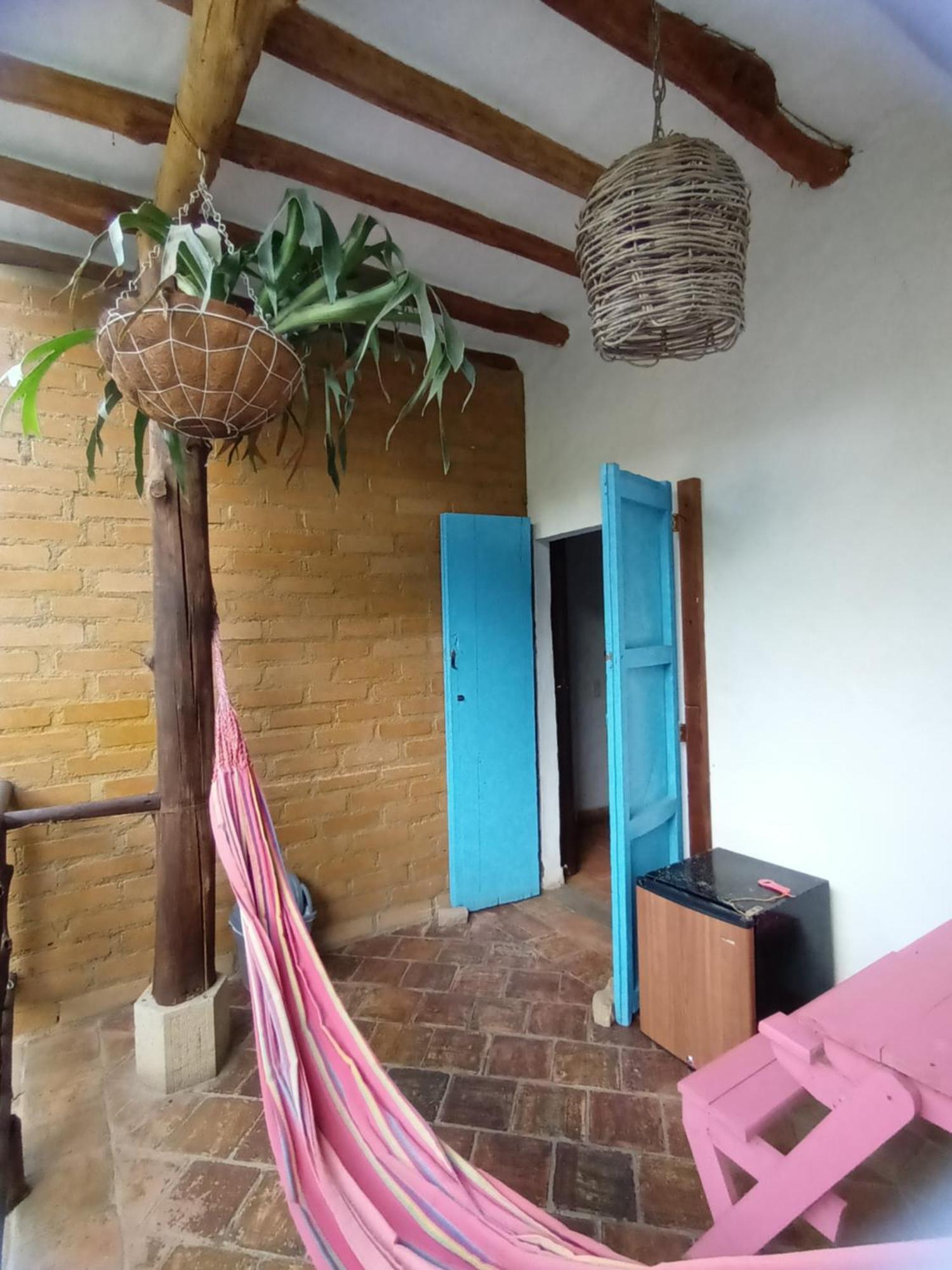 Casona Chara Hotell Barichara Exteriör bild