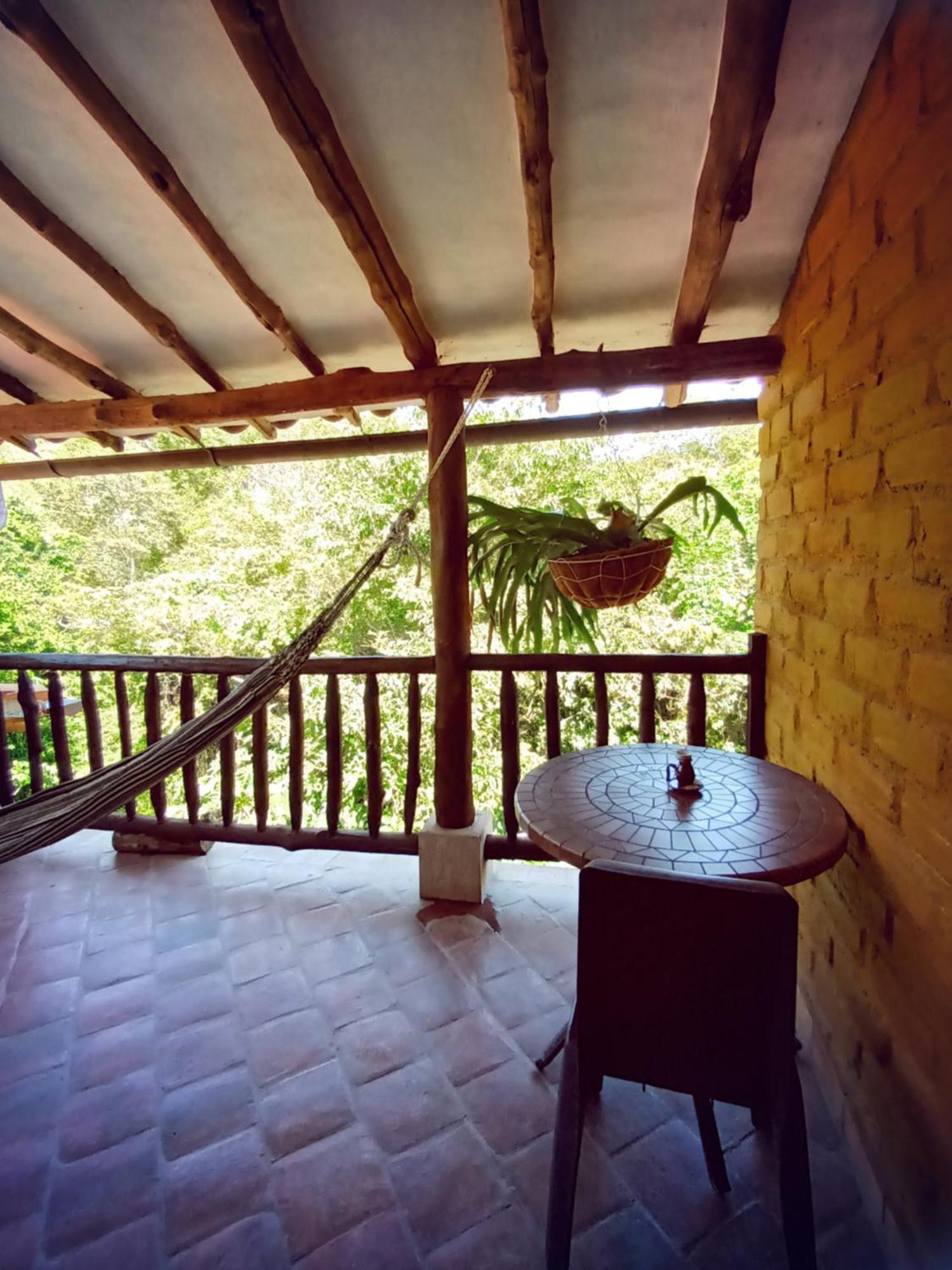 Casona Chara Hotell Barichara Exteriör bild