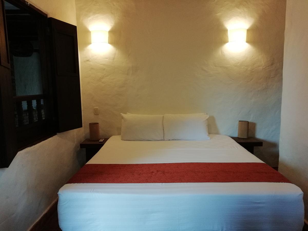 Casona Chara Hotell Barichara Exteriör bild